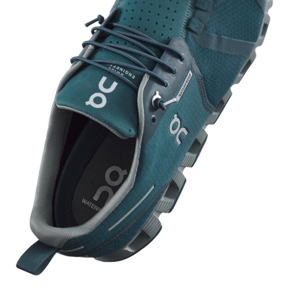 men's on cloud waterproof shoes